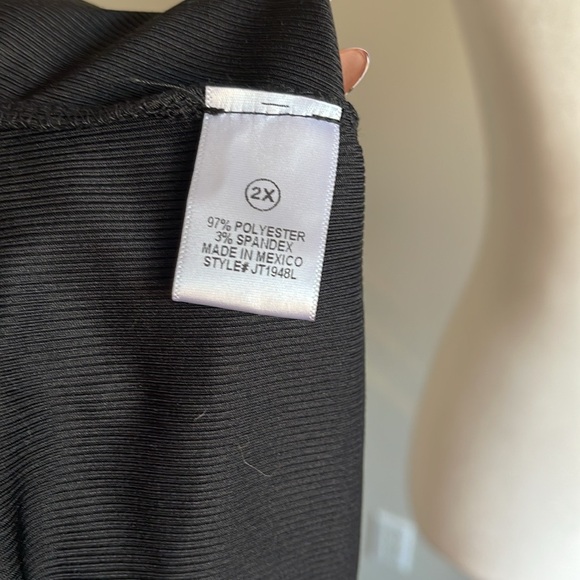 NWT Fashion Nova Top Size 2X - Picture 5 of 6